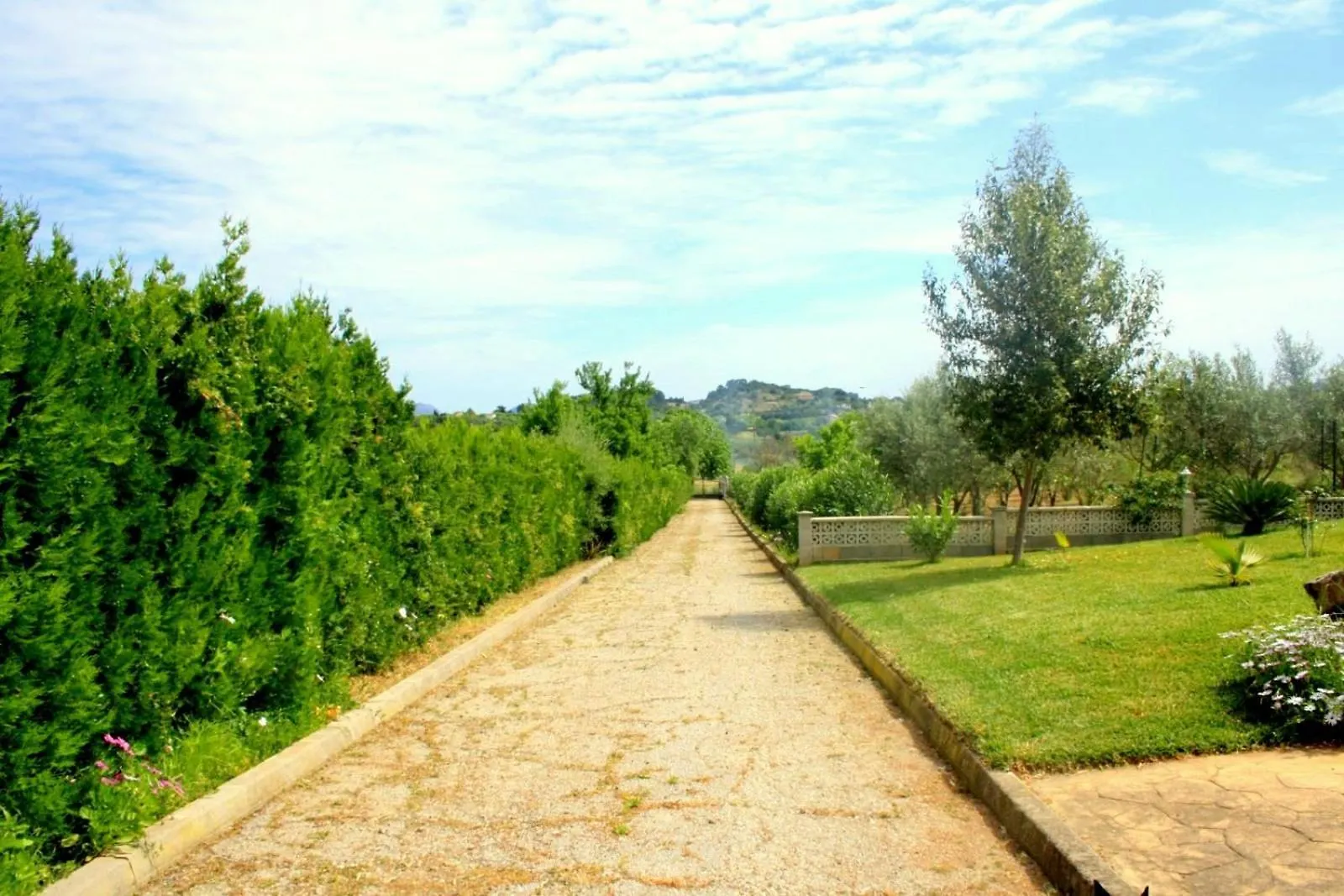 Finca Con Piscina Es Blanquer Hostal España